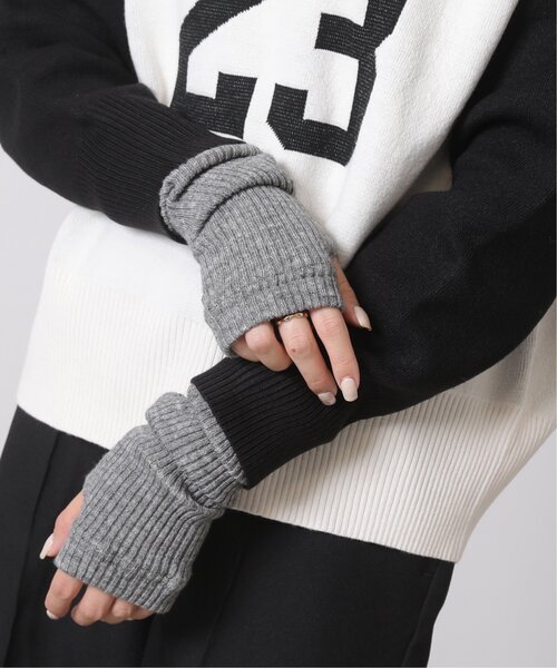 RAY CASSIN(レイカズン)の「アームウォーマー(アームカバー・レディース・グレー/オフホワイト/ピンク/ブルー/ブラック・FREE)」の3枚目の写真