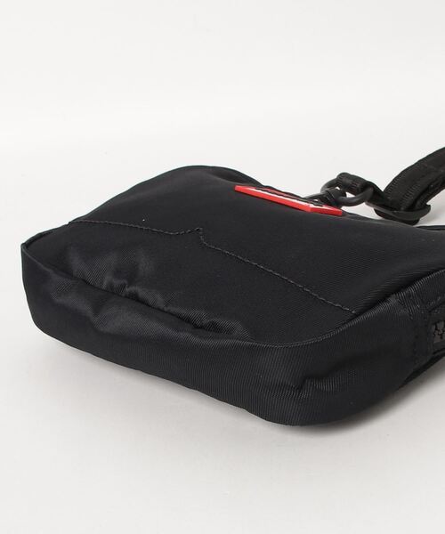 HUNTER（ハンター）の「HUNTER NYLON KEEPER PHONE POUCH ハンター ナイロン キーパー フォン ポーチ（ボディバッグ/ウエストポーチ・メンズ・ブラック・FREE）」の2枚目の写真
