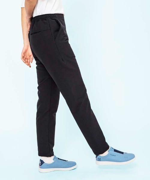 le coq sportif(ルコックスポルティフ)の「ルコック エアスタイリッシュパンツ・ウォーム(9分丈)保温 ストレッチ 裏起毛 ウエストゴム スポーツウエア レディース トレーニングウエア(その他パンツ・レディース・ブラック×ホワイト/ネイビー/ブラック・M/XL/L/S)」の12枚目の写真