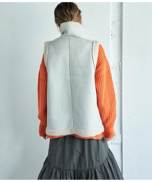 Settimissimo（セッティミッシモ）の「ムートンタッチスリーブレスジャケット（その他アウター・レディース・ブラック/アイボリー・FREE）」の5枚目の写真