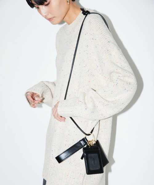 AMERICAN HOLIC（アメリカンホリック）の「3PCSチャームショルダー（ショルダーバッグ・レディース・ブラック/カーキ/アイボリー・FREE）」の3枚目の写真