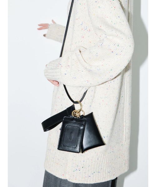 AMERICAN HOLIC（アメリカンホリック）の「3PCSチャームショルダー（ショルダーバッグ・レディース・ブラック/カーキ/アイボリー・FREE）」の4枚目の写真