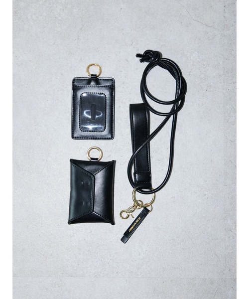 AMERICAN HOLIC（アメリカンホリック）の「3PCSチャームショルダー（ショルダーバッグ・レディース・ブラック/カーキ/アイボリー・FREE）」の6枚目の写真