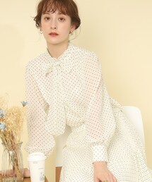 couture brooch | 【シーズンレスで着られる】ドットフリルネックボウタイブラウス(シャツ/ブラウス)