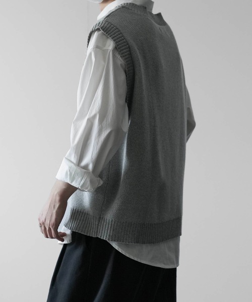 RUUBON（ルーボン）の「【RUUBON】７G melange knit vest /７G メランジ ニットベスト（ベスト・メンズ・グレー/ブラック/ベージュ・S/M/L）」の18枚目の写真