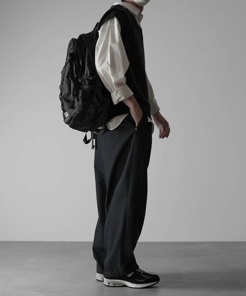 RUUBON（ルーボン）の「【RUUBON】７G melange knit vest /７G メランジ ニットベスト（ベスト・メンズ・グレー/ブラック/ベージュ・S/M/L）」の4枚目の写真