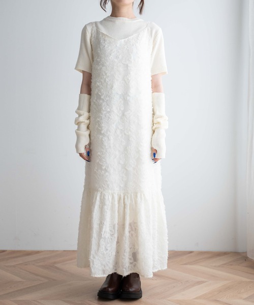 WEGO（ウィゴー）の「WEGO/フラワーシャギーキャミワンピ（ワンピース・レディース・オフホワイト/ブラック・FREE）」の10枚目の写真