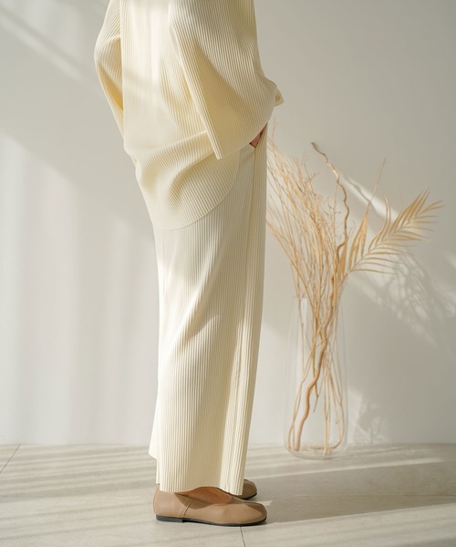 rectangle（レクタングル）の「2WAYリップルプリーツナロースカート【セットアップ可】（スカート・レディース・ブルー/アイボリー/ブラック・FREE）」の6枚目の写真