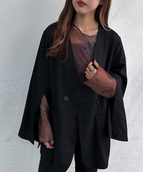 apres jour mignon(アプレジュールミニョン)の「袖スリットノーカラージャケット【ZOZOTOWN限定アイテム】 【SETUP着用可能】(テーラードジャケット・レディース・グリーン系その他/オレンジ/ブラック・フリー/X-LARGE)」の2枚目の写真