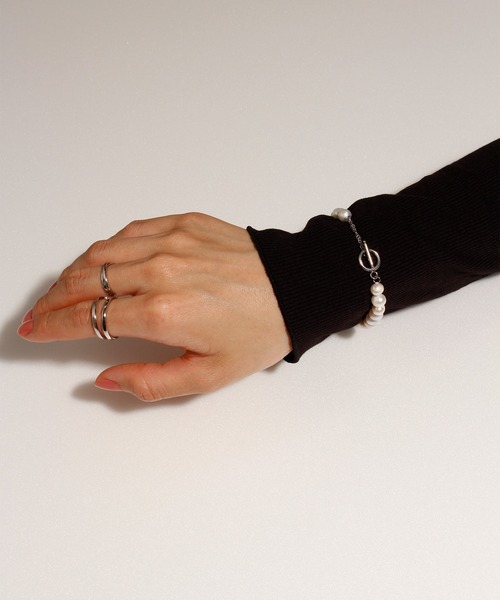 ALWAYS GOOD TIME(オルウェイズグッドタイム)の「【ALWAYS GOOD TIME】天然バロックパールブレスレット(ブレスレット・レディース・シルバー系2/ゴールド系1/ゴールド系2/シルバー系1・F)」の12枚目の写真