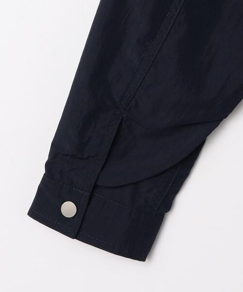 green label relaxing（グリーンレーベルリラクシング）の「REFINETEX コーチジャケット -撥水-（ブルゾン・メンズ・グレー/ネイビー・S/M/L/XL）」の4枚目の写真