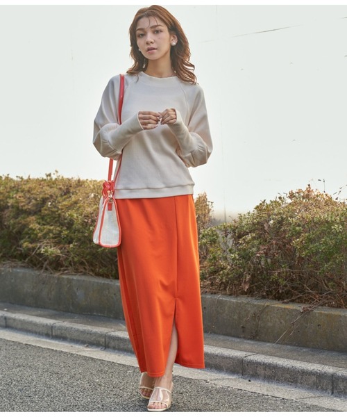 CHILLE（チル）の「梨地ポンチストレートスカート（スカート・レディース・オレンジ/グリーン/ブラック・FREE）」の14枚目の写真