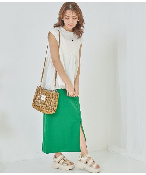 CHILLE（チル）の「梨地ポンチストレートスカート（スカート・レディース・オレンジ/グリーン/ブラック・FREE）」の5枚目の写真