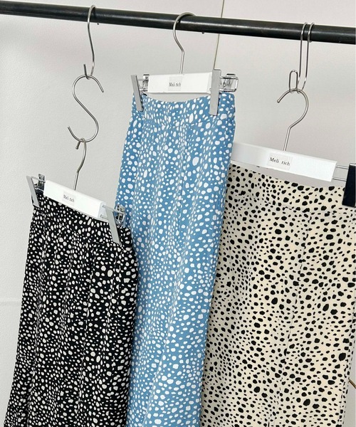 Meli rich（メリーリッチ）の「ダルメシアンプリントマーメイドスカート（スカート・レディース・ブラック/アイボリー/ブルー・MEDIUM）」の11枚目の写真