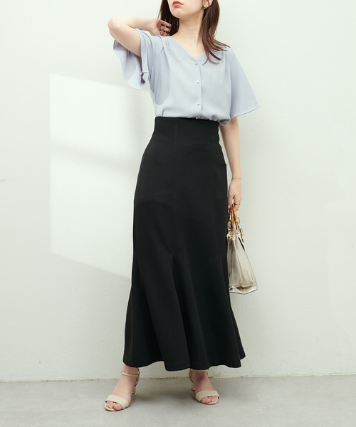 natural couture(ナチュラルクチュール)の「リップルハイウエストマーメイドスカート(スカート・レディース・ブラック/ブルー/グリーン/ライトグレー・MEDIUM/LARGE)」の10枚目の写真