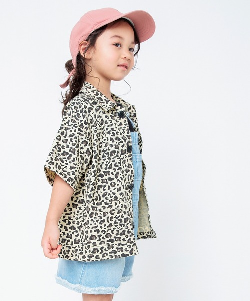 BREEZE（ブリーズ）の「【一部WEB限定カラー/セットアップ対応】シェフシャツ（シャツ/ブラウス・キッズ・その他10/オレンジ/キナリ/ブラック/インディゴブルー/レッド/ベージュ・100/110/130/140/80/90/120）」の4枚目の写真