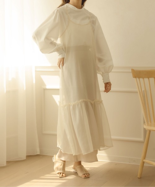 fupel（フぺル）の「シアーティアードキャミワンピース（ワンピース・レディース・ブラウン/アイボリー・FREE）」の3枚目の写真