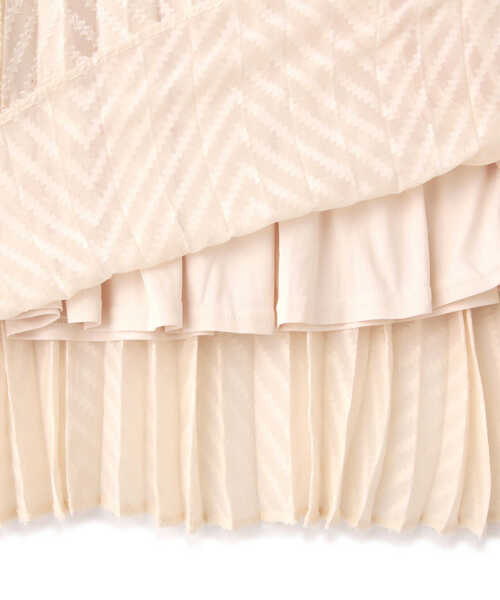 NATURAL BEAUTY BASIC（ナチュラルビューティーベーシック）の「◇カットドビープリーツスカート（スカート・レディース・ブラック/オフホワイト/ラベンダー・SMALL/MEDIUM）」の7枚目の写真