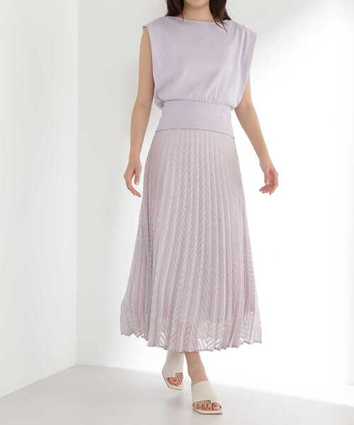 NATURAL BEAUTY BASIC（ナチュラルビューティーベーシック）の「◇カットドビープリーツスカート（スカート・レディース・ブラック/オフホワイト/ラベンダー・SMALL/MEDIUM）」の13枚目の写真