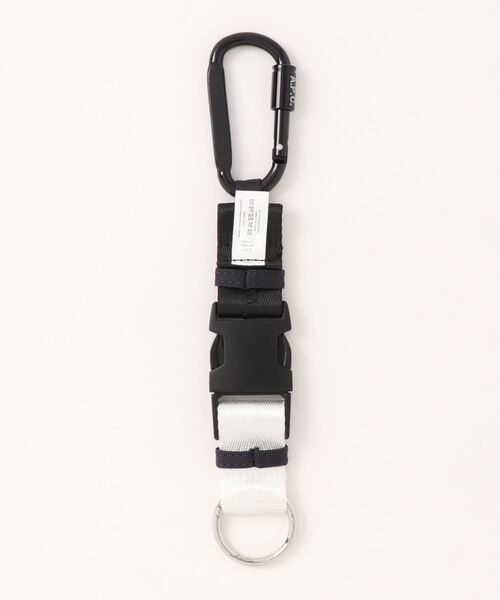 A.P.C.（アーペーセー）の「PORTE CLEFS TREK 23AC（キーホルダー・メンズ・杢グレー/ダークネイビー・ONESIZE）」の3枚目の写真