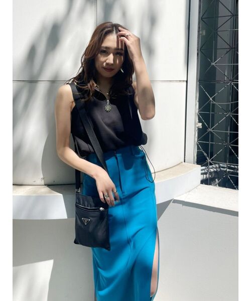 EVRIS（エヴリス）の「ディープスリットロングスカート（スカート・レディース・ブラック/ブルー・SMALL/MEDIUM）」の11枚目の写真