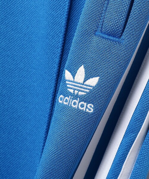Ray BEAMS(レイビームス)の「【WEB限定】adidas / アディカラー クラシックス オーバーサイズ SST トラックパンツ(その他パンツ・レディース・ブルー・SMALL/MEDIUM)」の3枚目の写真