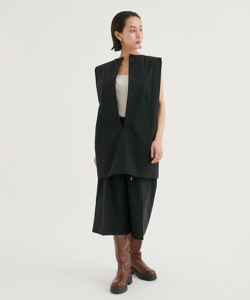PHOTOCOPIEU(フォトコピュー)の「【PHOTOCOPIEU/フォトコピュー】VAREUSE/チュニック(シャツ/ブラウス・レディース・ブラック・FREE)」の2枚目の写真