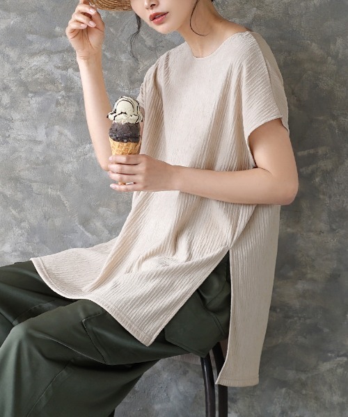 e-zakkamania stores（イーザッカマニアストアーズ）の「ふくれジャガード フレンチスリーブ（Tシャツ/カットソー・レディース・ブラック/アイボリー/ブルー/グリーン・M）」の2枚目の写真