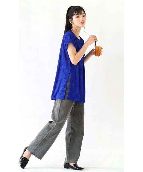 e-zakkamania stores（イーザッカマニアストアーズ）の「ふくれジャガード フレンチスリーブ（Tシャツ/カットソー・レディース・ブラック/アイボリー/ブルー/グリーン・M）」の5枚目の写真