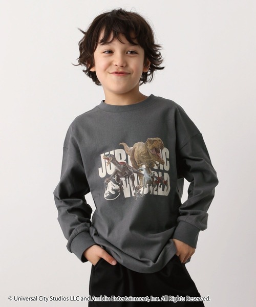 GLOBAL WORK(グローバルワーク)の「【ジュラシック】コラボ長袖T/961203(Tシャツ/カットソー・キッズ・グレイッシュベージュ/チャコールグレー/ブラック・100cm/110cm/120cm/130cm/140cm/150cm/160cm)」の2枚目の写真