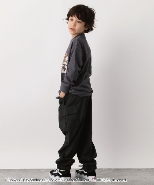 GLOBAL WORK(グローバルワーク)の「【ジュラシック】コラボ長袖T/961203(Tシャツ/カットソー・キッズ・グレイッシュベージュ/チャコールグレー/ブラック・100cm/110cm/120cm/130cm/140cm/150cm/160cm)」の22枚目の写真