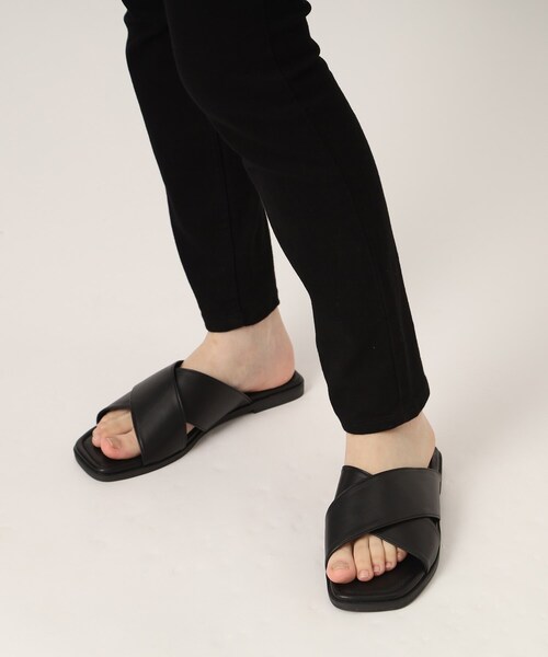 ESPERANZA（エスペランサ）の「◆クロスアッパーフラットサンダル【ESPERANZA_blanca】（サンダル・レディース・ブラック/シルバー・L/M）」の16枚目の写真