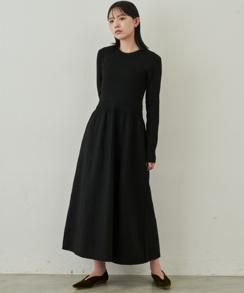 Aunt Marie's（アントマリーズ）の「切り替えフレアニットワンピース【ウォッシャブル】【軽量】（ワンピース・レディース・ブルー/グレイッシュベージュ/ブラック・FREE）」の18枚目の写真