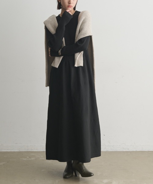 Aunt Marie's（アントマリーズ）の「切り替えフレアニットワンピース【ウォッシャブル】【軽量】（ワンピース・レディース・ブルー/グレイッシュベージュ/ブラック・FREE）」の7枚目の写真