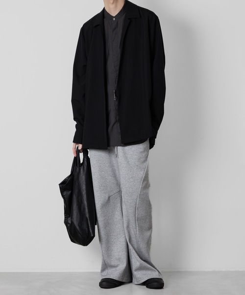 ATTACHMENT(アタッチメント)の「CO/PE ダブルニット スリーディメンショナル ワイドパンツ/ CO/PE DOUBLE KNIT THREE DIMENSIONAL WIDE PANTS(スウェットパンツ・メンズ・グレー/ブラック/オフホワイト・3/2/1)」の6枚目の写真