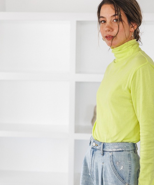 BAYFLOW（ベイフロー）の「ハイネックプルオーバー（Tシャツ/カットソー・レディース・ブラック/オフホワイト/セージグリーン・SMALL/MEDIUM）」の7枚目の写真