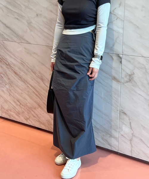 3.3 Field Trip (3.3フィールドトリップ)の「3.3 Field Trip/サイドシャーリングスカート 2978695(スカート・レディース・チャコール/ブラック・FREE)」の9枚目の写真