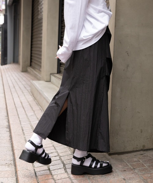 3.3 Field Trip (3.3フィールドトリップ)の「3.3 Field Trip/サイドシャーリングスカート 2978695(スカート・レディース・チャコール/ブラック・FREE)」の7枚目の写真
