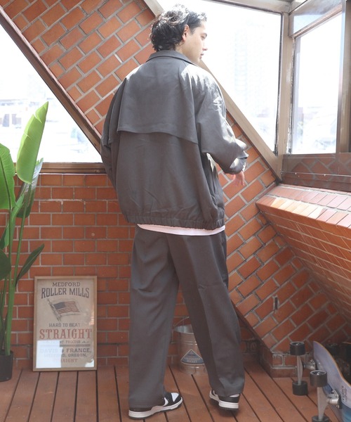 8(eight)(エイト)の「ヨーク切替ブルゾン(ライダースジャケット・メンズ・グレー系その他/チャコールグレー/ブラック・MEDIUM/LARGE)」の11枚目の写真