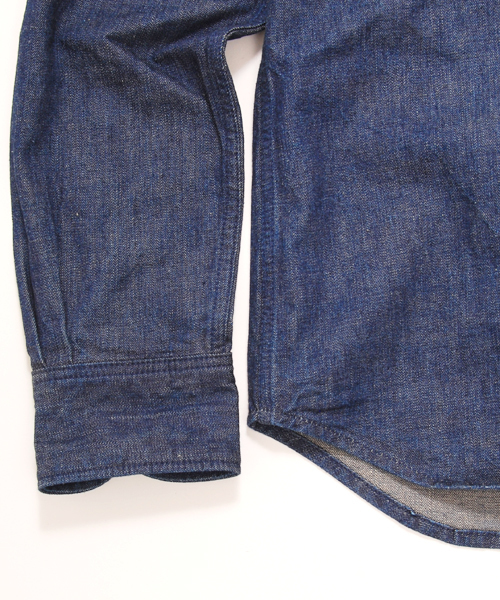 Denime（ドゥニーム）の「10oz DENIM B.D. SHIRTS/10オンス　デニムボタンダウンシャツ（シャツ/ブラウス・メンズ・ダークインディゴブルー・SMALL/LARGE/MEDIUM）」の4枚目の写真