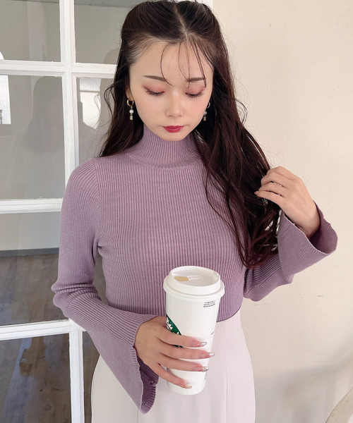 MIIA（ミーア）の「フレアスリーブリブニット（ニット/セーター・レディース・ブラック/オフホワイト/パープル・FREE）」の8枚目の写真