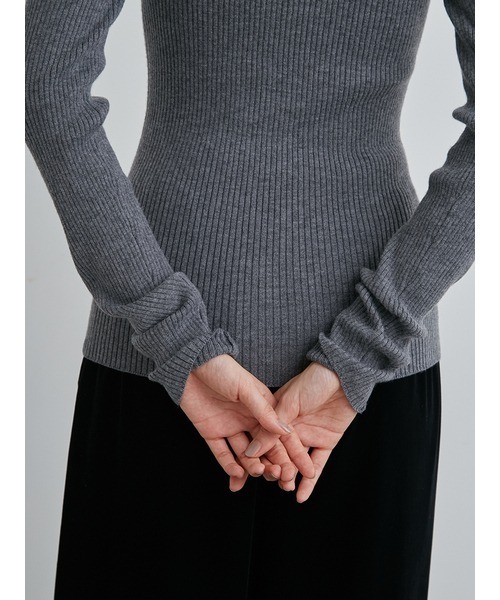 MIESROHE（ミースロエ）の「washableシアーRIB切り替えニットTOPS（ニット/セーター・レディース・グレー/ホワイト/ブラック・FREE）」の19枚目の写真