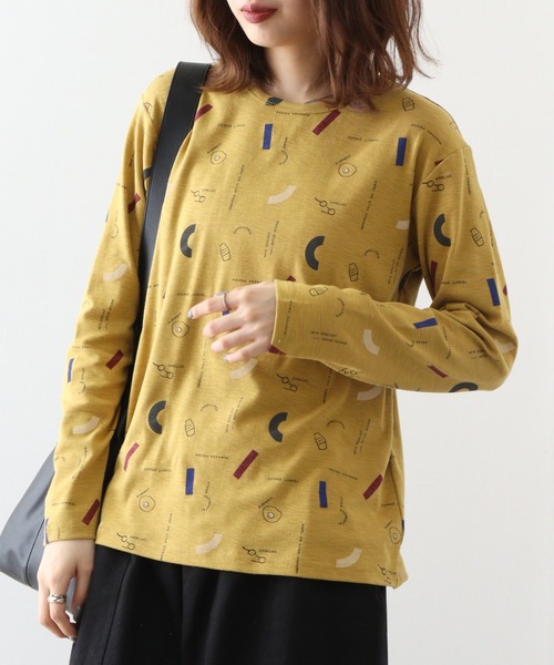 Emago（イマゴ）の「EMAGO 朝食総柄ﾌﾟﾘﾝﾄﾛﾝｸﾞｽﾘｰﾌﾞ（Tシャツ