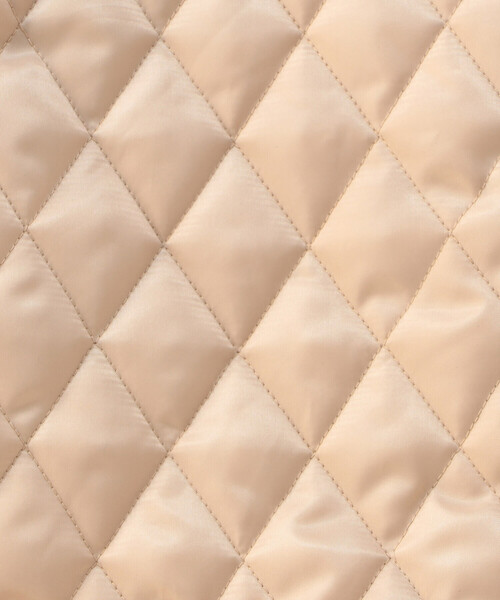 COMME CA ISM（コムサイズム）の「ポリエステルキルトタフタ　耳付き中綿おくるみ(60-80cm)（おくるみ・キッズ・ベージュ/アイボリー・60-80cm）」の12枚目の写真