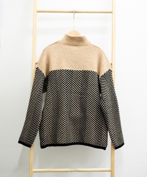 Miniministore(ミニミニストア)の「配色ニットトップス プチハイネック 秋冬(ニット/セーター・レディース・ベージュ/ネイビー/ラベンダー・フリー)」の18枚目の写真
