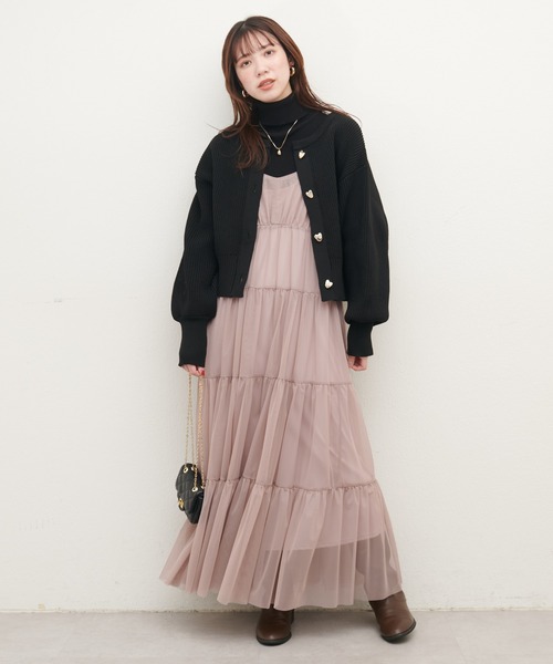 natural couture（ナチュラルクチュール）の「ハート釦ポリニットカーディガン（カーディガン/ボレロ・レディース・ピンク/モカ/ブラック/オフホワイト/ブルー・FREE）」の21枚目の写真