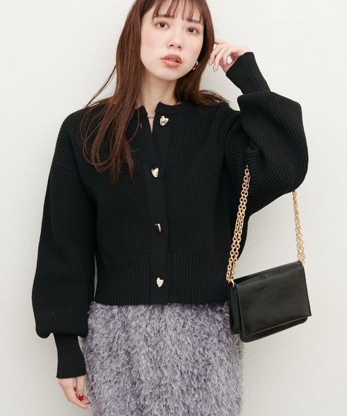 natural couture（ナチュラルクチュール）の「ハート釦ポリニットカーディガン（カーディガン/ボレロ・レディース・ピンク/モカ/ブラック/オフホワイト/ブルー・FREE）」の19枚目の写真