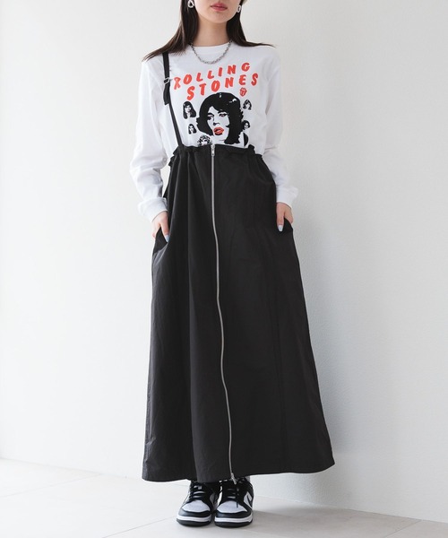 RAGEBLUE（レイジブルー）の「マルチWAYシャーリングジャンスカ/ワンピース（ジャンパースカート・レディース・ブラック/ホワイト/オリーブ・FREE）」の2枚目の写真