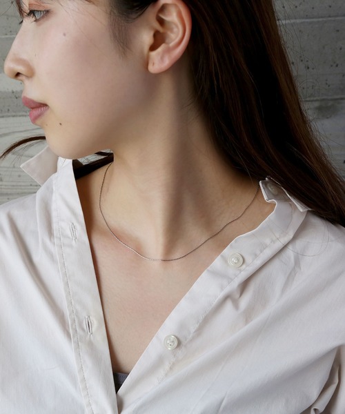 colleca la（コレカラ）の「[stainless]ステンレス ・スキンチェーンネックレス〈金属アレルギー対応〉（ネックレス・レディース・ゴールド/シルバー・ﾌﾘ-）」の3枚目の写真