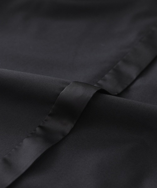 kOhAKU（コハク）の「『取り外しタイ付きシャツ』（シャツ/ブラウス・レディース・ブラック/オフホワイト・1/2）」の19枚目の写真